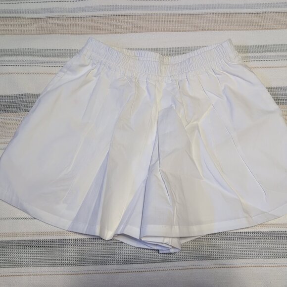 NWT Womens XS Steve Madden Malena Short White - Picture 2 of 5